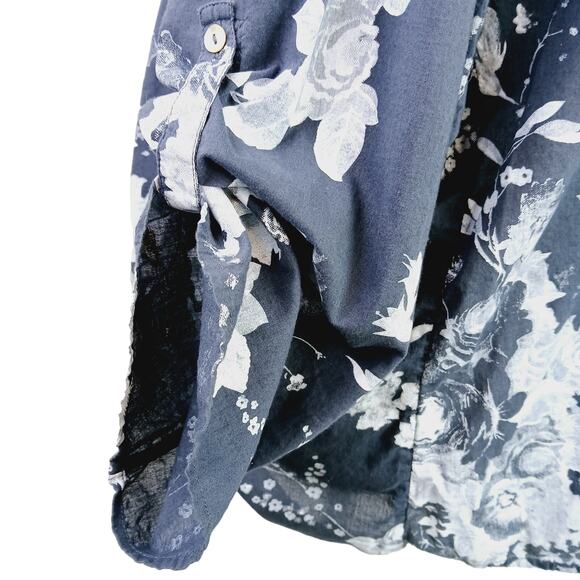 Soft Surroundings SZ 1X 100% Cotton Gray Floral 1/2 Button Front Tab Sleeve Top - Picture 7 of 8